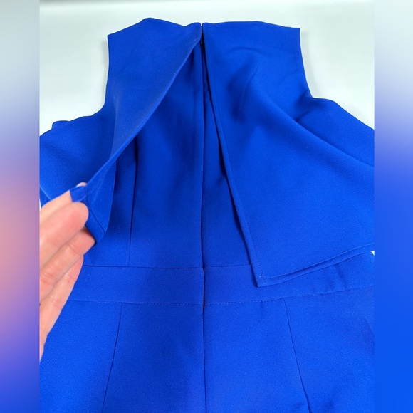 Vince Camuto royal blue jumpsuit with faux crop top attached overlay. Size 2 - Picture 4 of 10